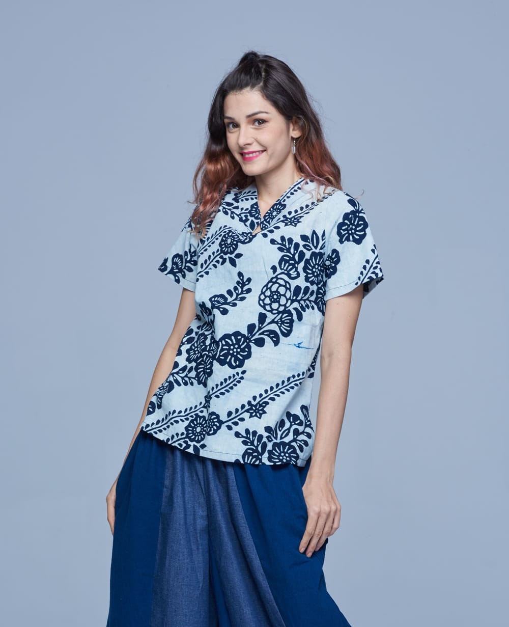 白玫瑰V領上衣～Ｍ