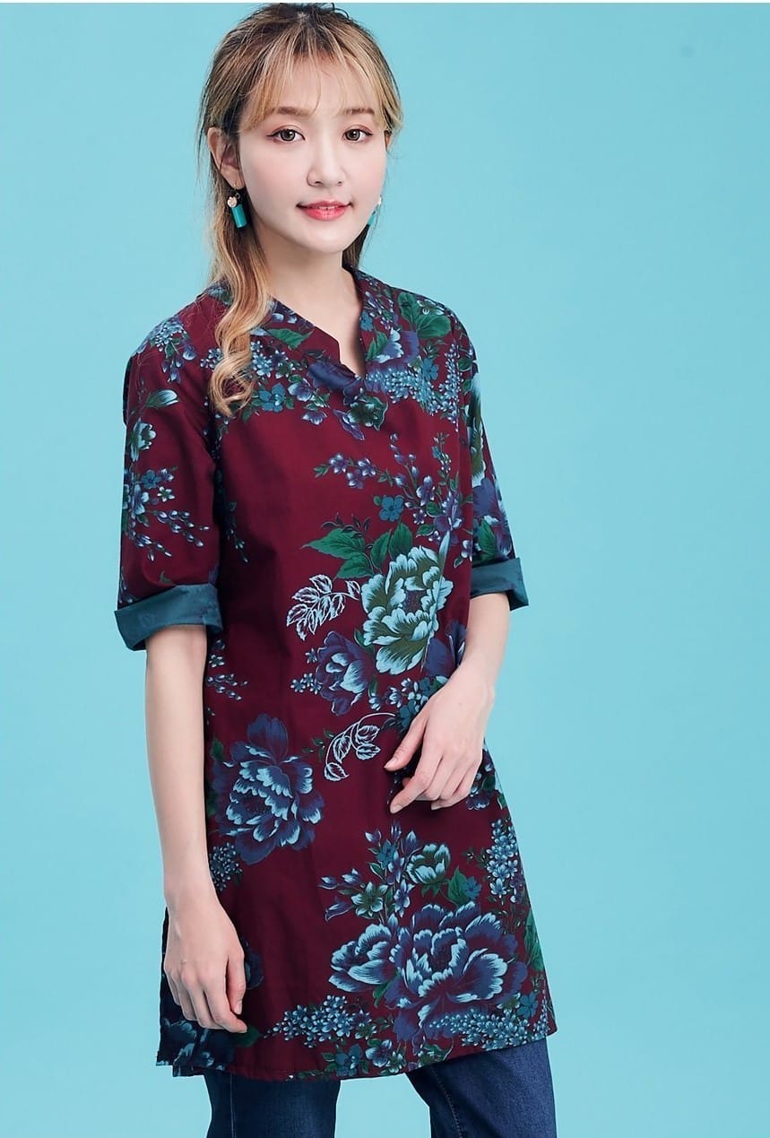 暗紫牡丹V領上衣