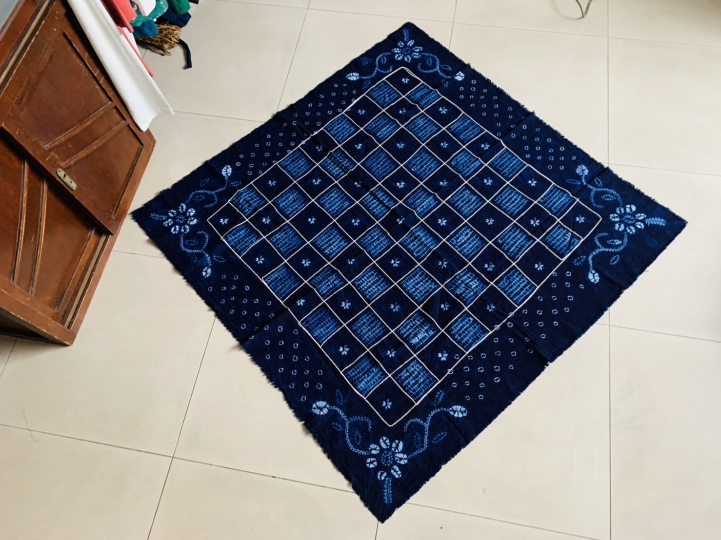 扎染幸運格仔方巾