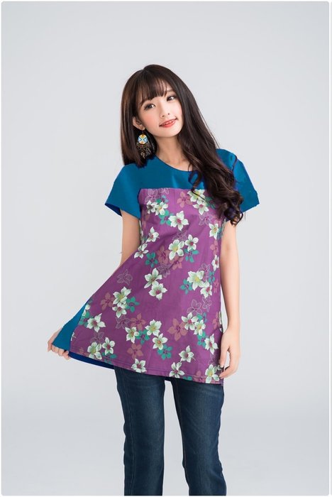 藍綠紫油桐花長版T恤