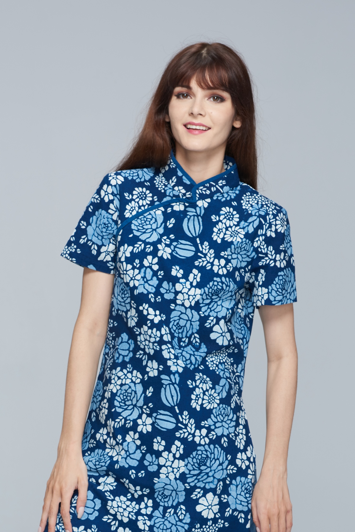 客家藍染三色大玫瑰旗袍