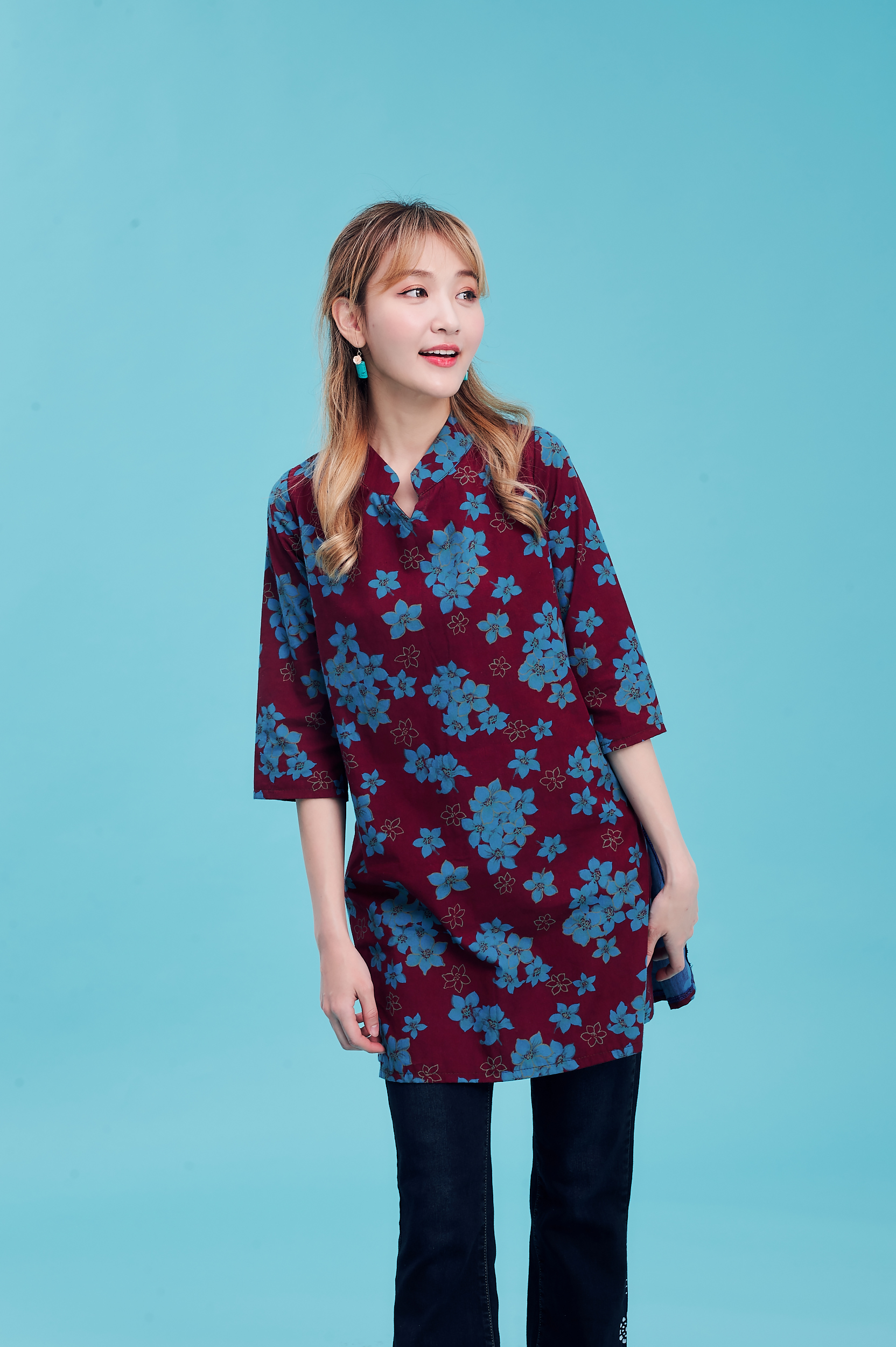 紫油桐Ｖ領上衣(3峽