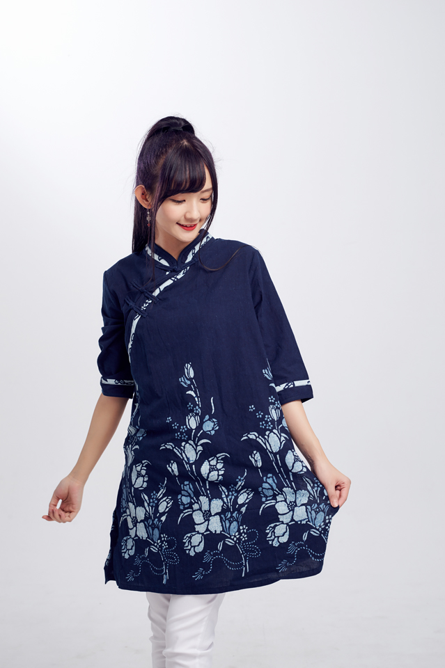 客家大襟衫鬱金香