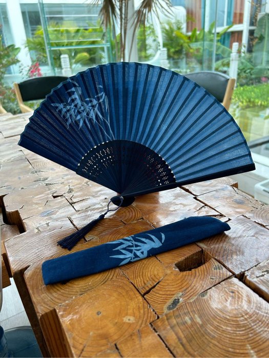 藍染竹摺扇（附紙盒）