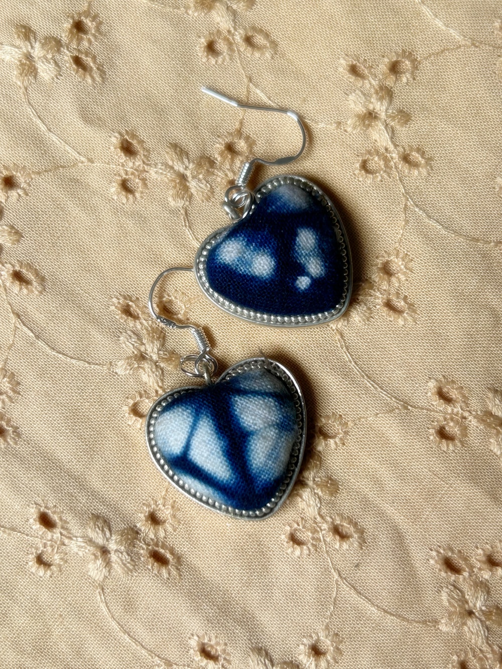 藍染心耳環（附紙盒）