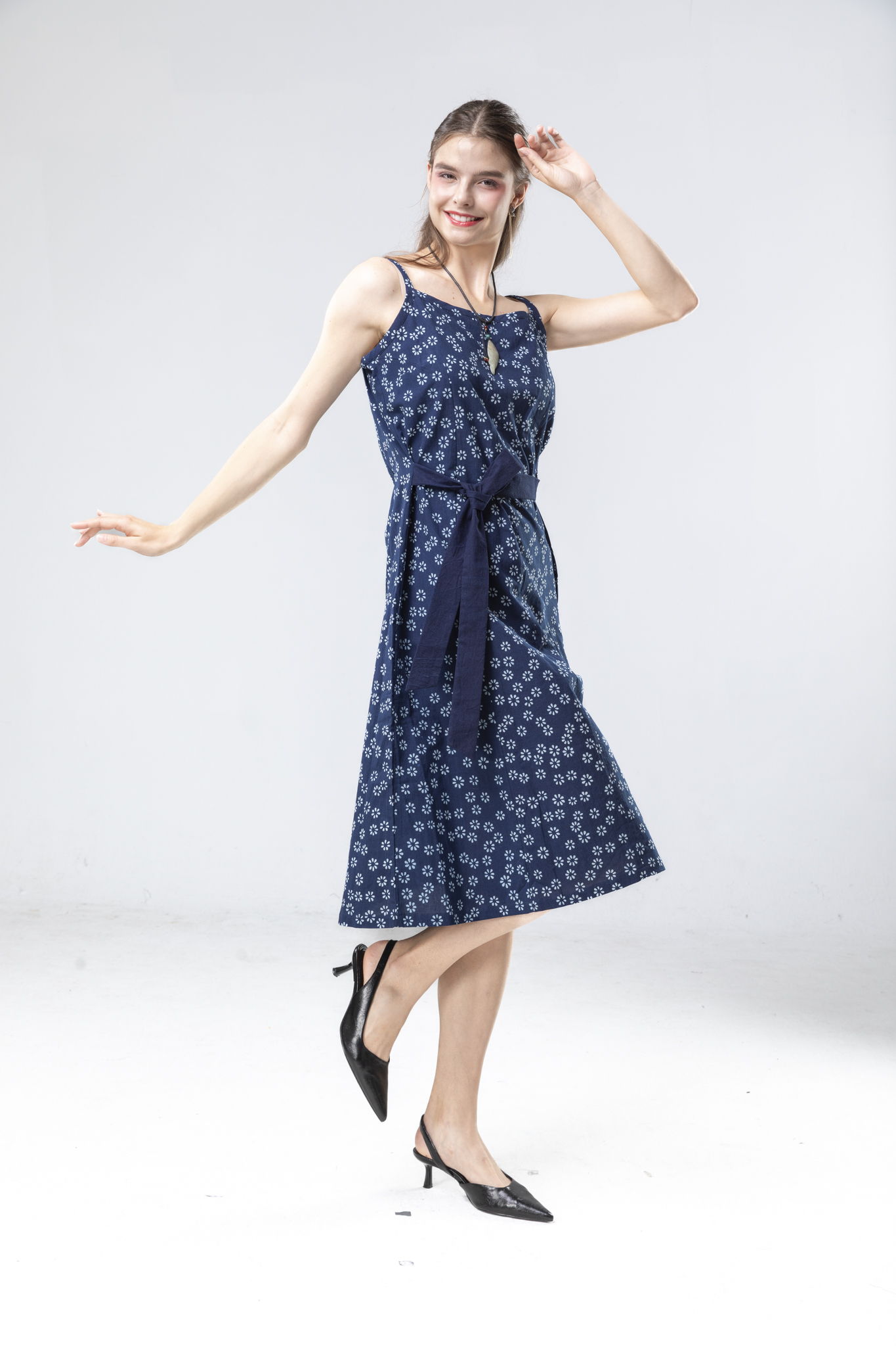 藍染藍小花背心裙 Ｍ～ＸＬ