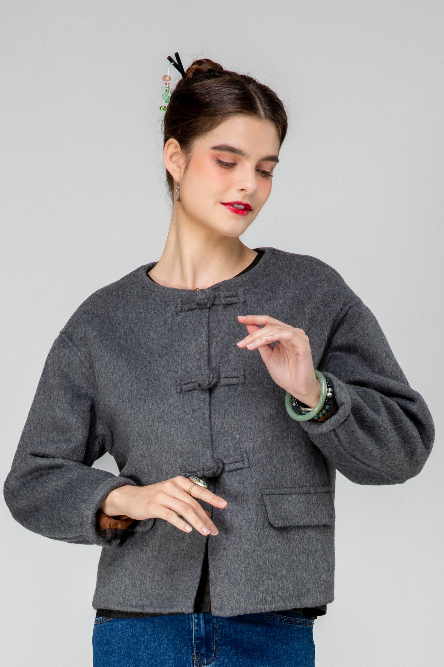 灰羊絨大衣外套