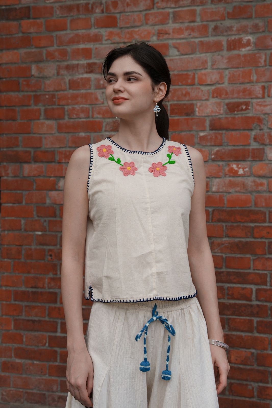 粉手繡棉背心Ｆ獨一無二