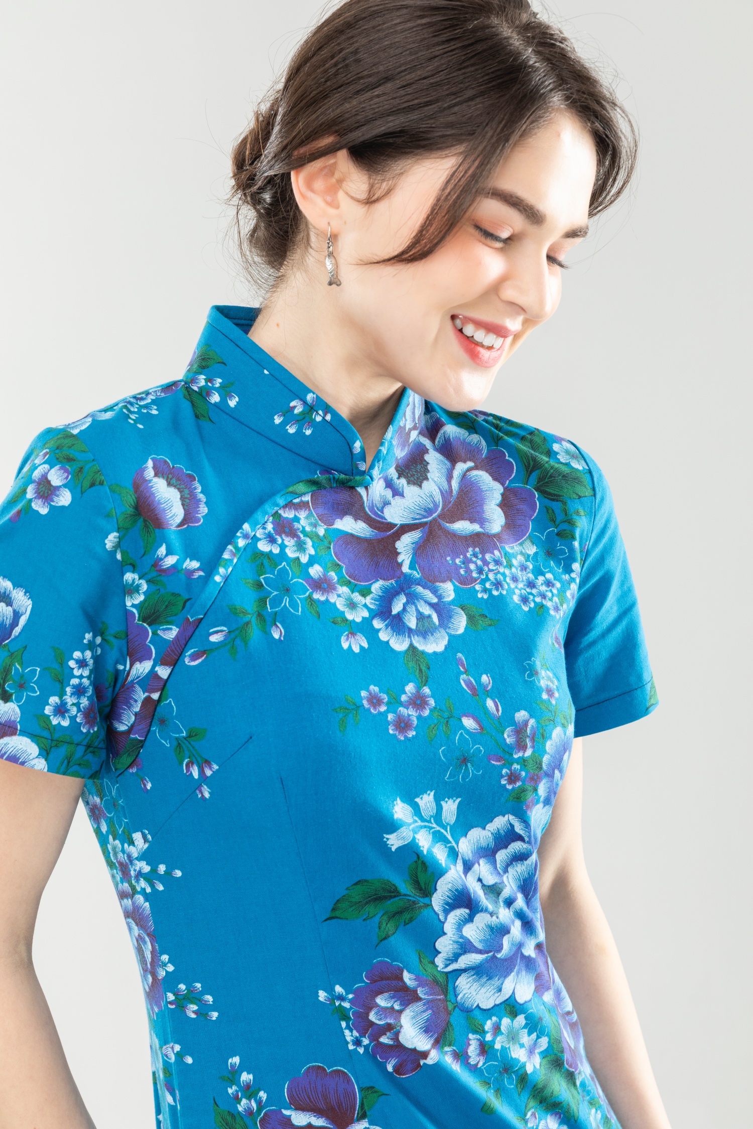 側邊斜襟